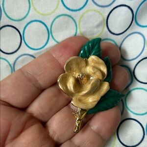 Vintage Creamy White Rose Brooch Green Swirl Enamel Gold Tone USA Made Large Pin